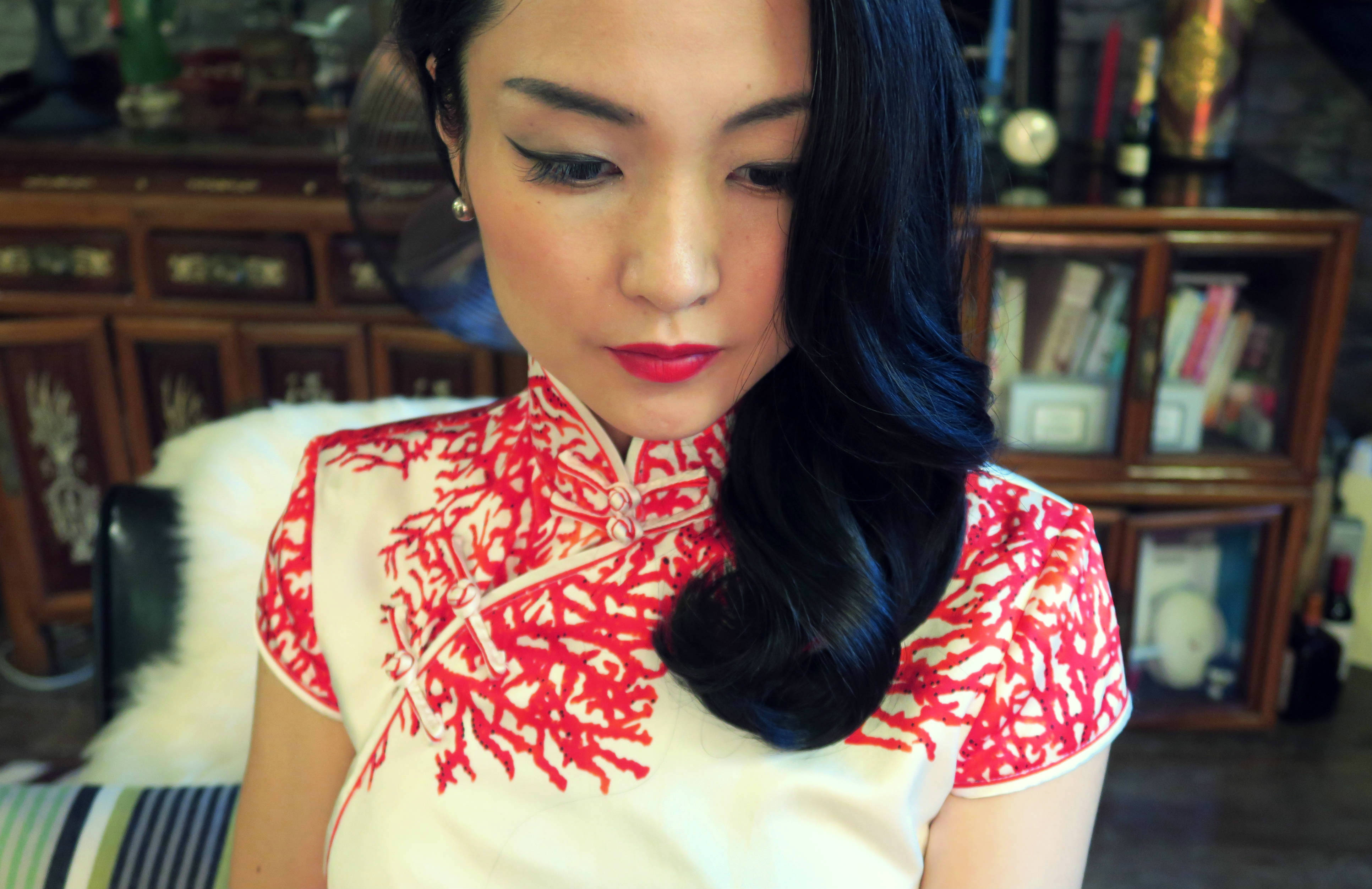 Wearing my red and white modern wedding qipao