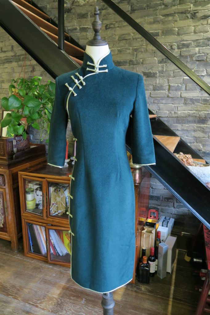 The front view of my forest green cashmere winter qipao. Three quarter sleeves and length just below the knee.