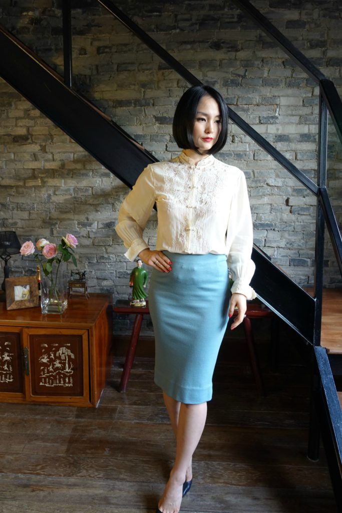Wearing my vintage qipao cheongsam top with an aqua pencil skirt